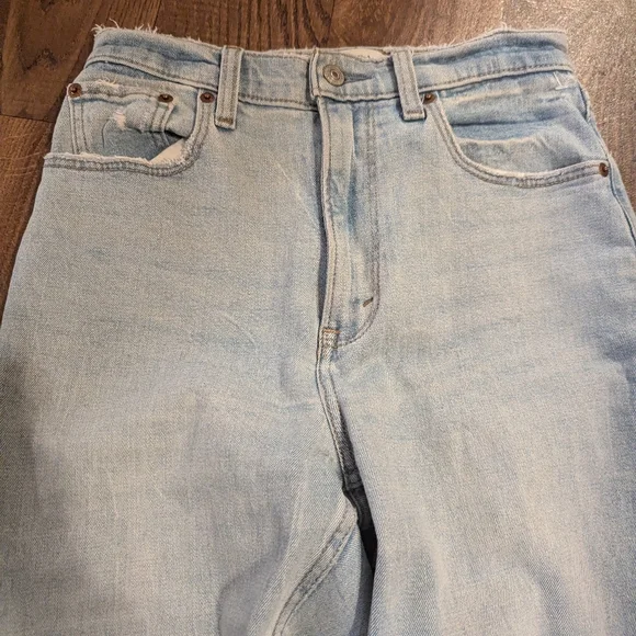 Abercrombie & Fitch Women High Rise Light Blue Jeans - Picture 5 of 8